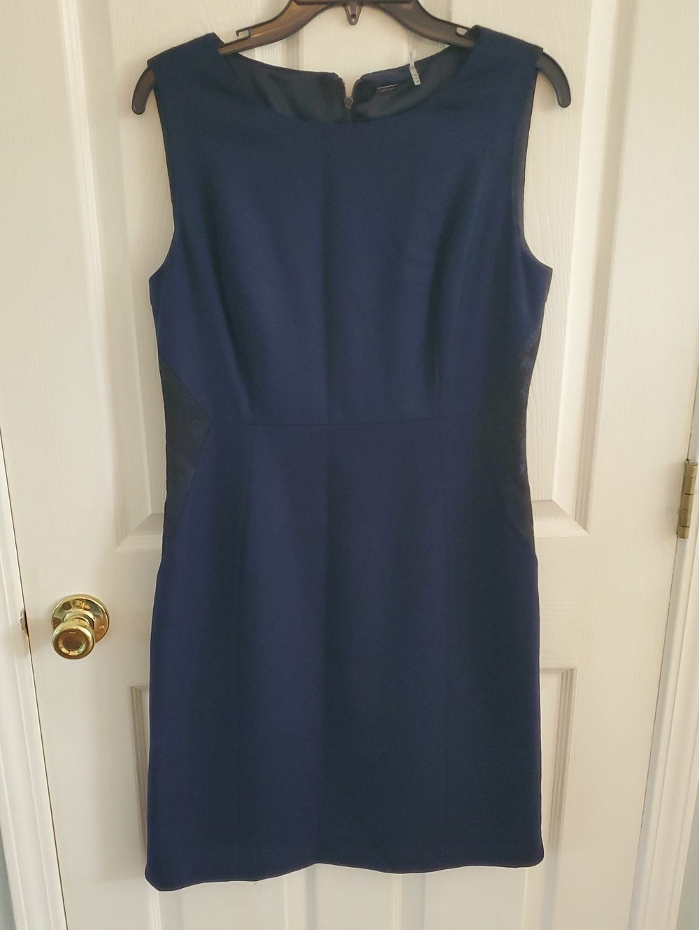 Eli Tahari Sleeveless Navy Sheath Dress